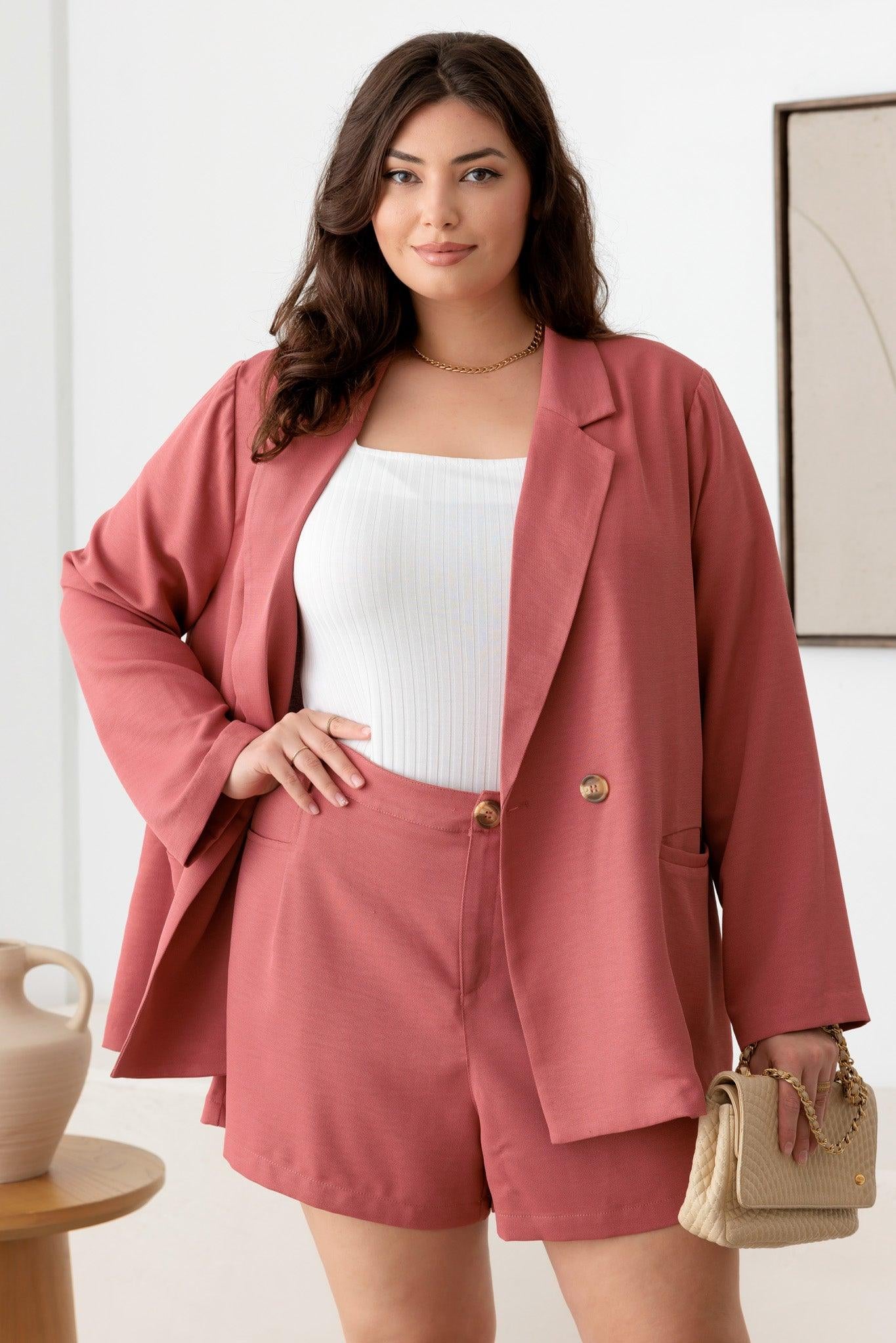 Plus Size Coral Blazer & Pleated Short Set